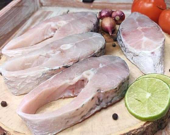 Sea Bass / Koduvai / கொடுவை / കോടുവ / పాండుగప్ప / बैरमंडी